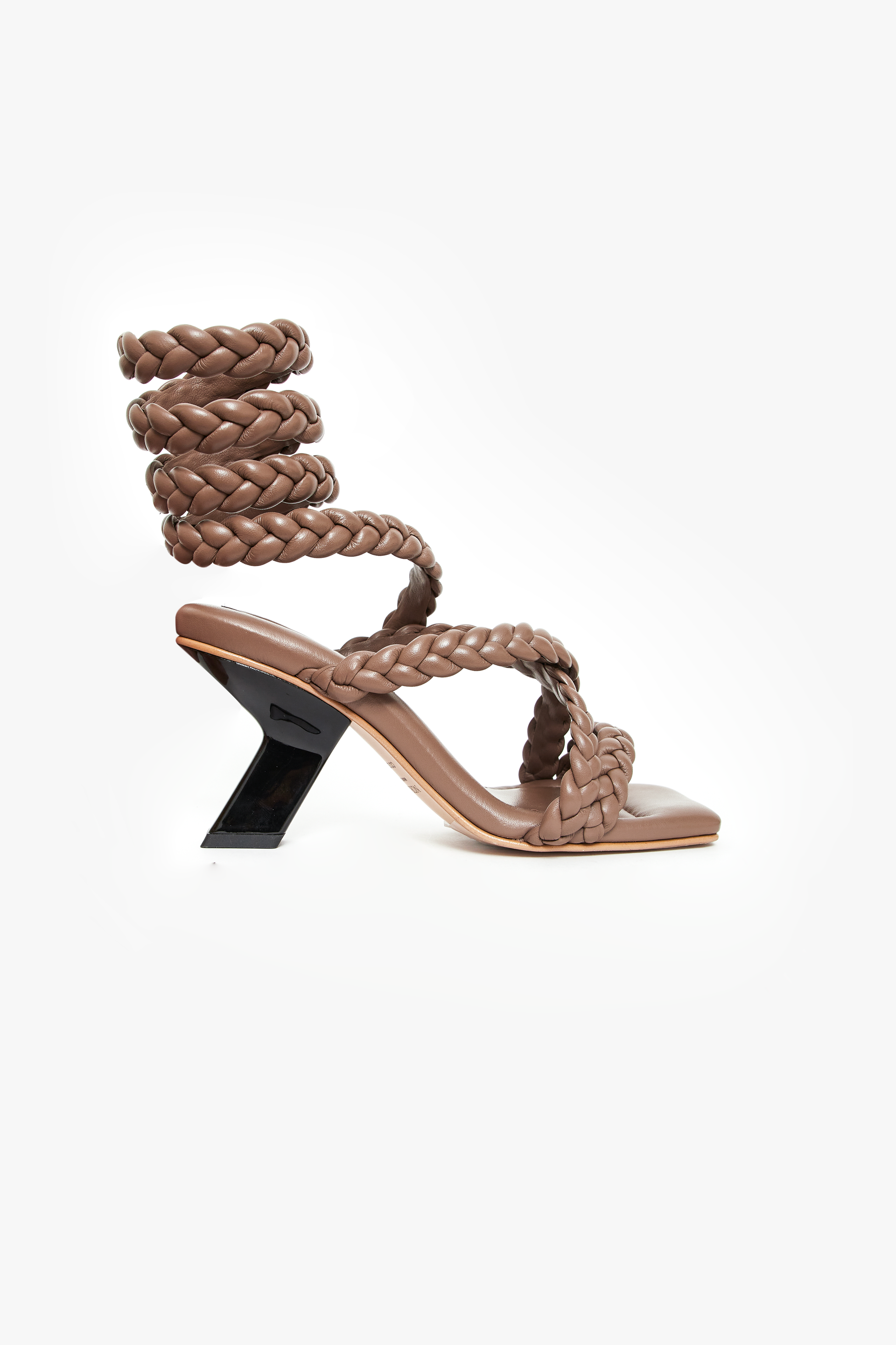 ITZA TRENZA SANDAL – NORA LOZZA